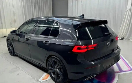 Volkswagen Golf VIII, 2022 год, 2 100 000 рублей, 6 фотография