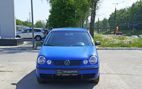 Volkswagen Polo IV рестайлинг, 2002 год, 250 000 рублей, 2 фотография