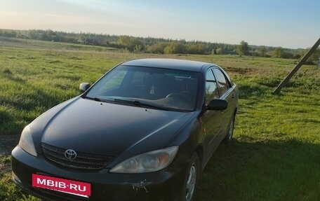 Toyota Camry V40, 2004 год, 630 000 рублей, 3 фотография