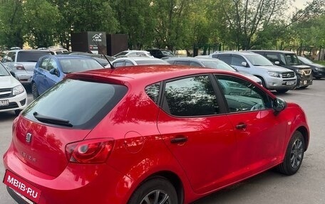 SEAT Ibiza IV рестайлинг 2, 2009 год, 430 000 рублей, 5 фотография