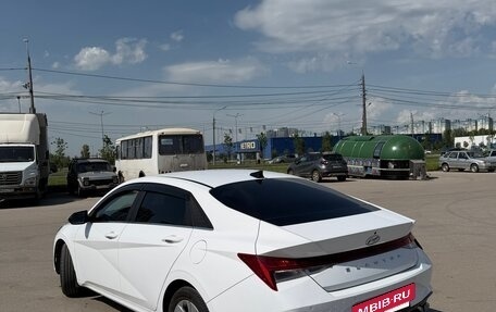 Hyundai Elantra, 2022 год, 2 000 000 рублей, 7 фотография