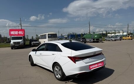 Hyundai Elantra, 2022 год, 2 000 000 рублей, 8 фотография