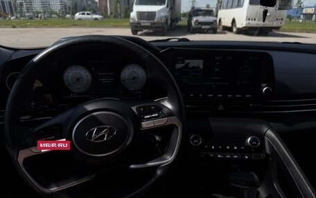 Hyundai Elantra, 2022 год, 2 000 000 рублей, 15 фотография
