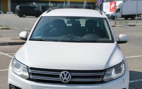 Volkswagen Tiguan I, 2012 год, 1 470 000 рублей, 2 фотография