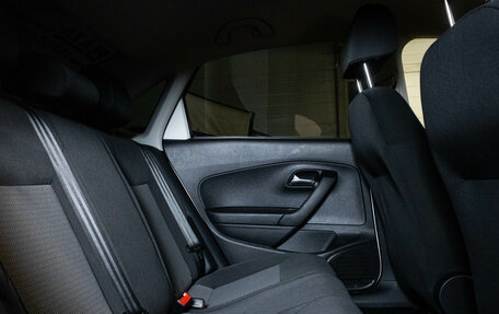 Volkswagen Polo VI (EU Market), 2013 год, 949 000 рублей, 11 фотография