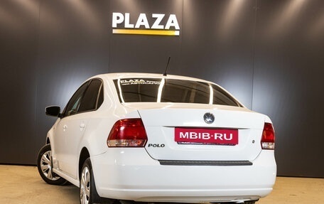 Volkswagen Polo VI (EU Market), 2013 год, 949 000 рублей, 3 фотография