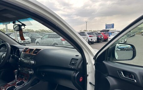 Toyota Highlander III, 2010 год, 1 749 999 рублей, 12 фотография