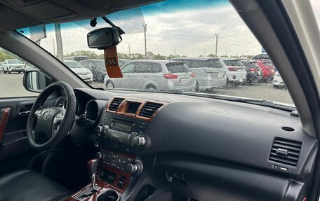 Toyota Highlander III, 2010 год, 1 749 999 рублей, 13 фотография