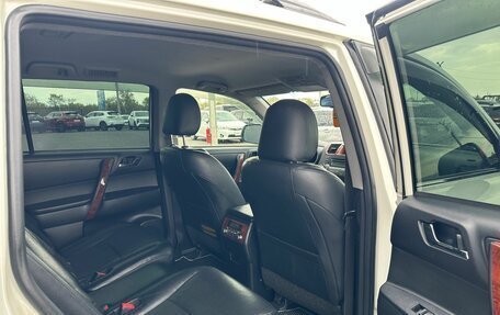 Toyota Highlander III, 2010 год, 1 749 999 рублей, 18 фотография