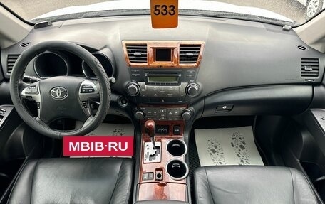 Toyota Highlander III, 2010 год, 1 749 999 рублей, 16 фотография