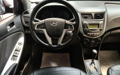 Hyundai Solaris II рестайлинг, 2013 год, 887 000 рублей, 11 фотография