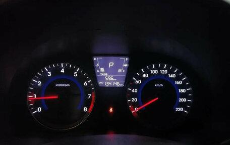 Hyundai Solaris II рестайлинг, 2013 год, 887 000 рублей, 12 фотография