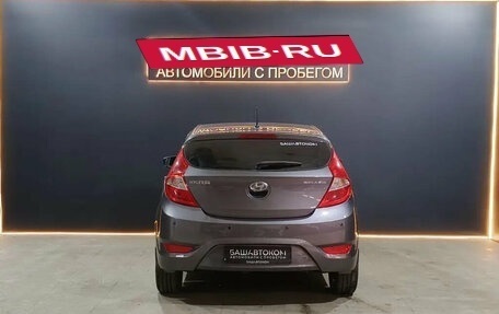 Hyundai Solaris II рестайлинг, 2013 год, 887 000 рублей, 3 фотография