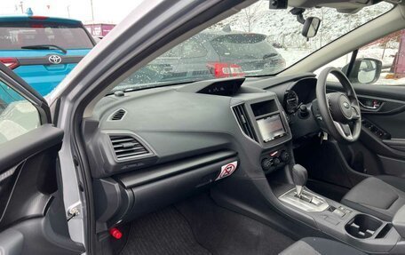 Subaru XV II, 2017 год, 1 650 000 рублей, 4 фотография