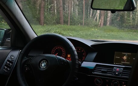 BMW 5 серия, 2005 год, 800 000 рублей, 11 фотография