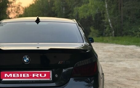 BMW 5 серия, 2005 год, 800 000 рублей, 8 фотография
