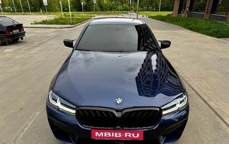 BMW 5 серия, 2018 год, 3 950 000 рублей, 2 фотография