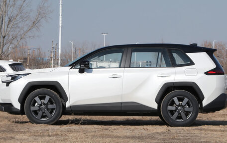 Toyota RAV4, 2026 год, 4 300 006 рублей, 26 фотография