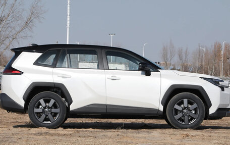 Toyota RAV4, 2026 год, 4 300 006 рублей, 27 фотография