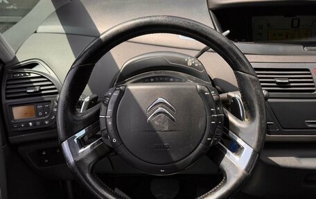 Citroen C4 Picasso II рестайлинг, 2010 год, 655 000 рублей, 16 фотография