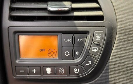 Citroen C4 Picasso II рестайлинг, 2010 год, 655 000 рублей, 21 фотография