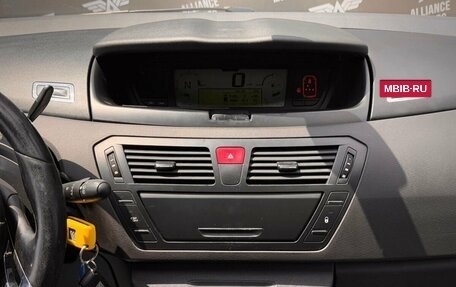 Citroen C4 Picasso II рестайлинг, 2010 год, 655 000 рублей, 15 фотография