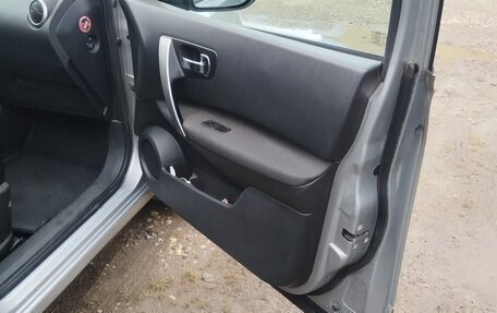 Nissan Qashqai, 2010 год, 950 000 рублей, 8 фотография