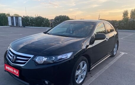 Honda Accord VIII рестайлинг, 2012 год, 1 280 000 рублей, 1 фотография