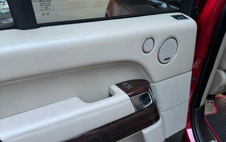 Land Rover Range Rover IV рестайлинг, 2013 год, 3 200 000 рублей, 19 фотография
