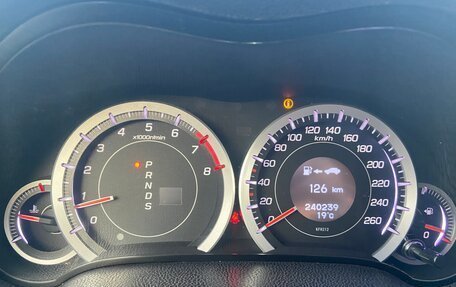 Honda Accord VIII рестайлинг, 2012 год, 1 280 000 рублей, 14 фотография