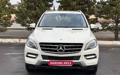 Mercedes-Benz M-Класс, 2013 год, 2 300 000 рублей, 13 фотография