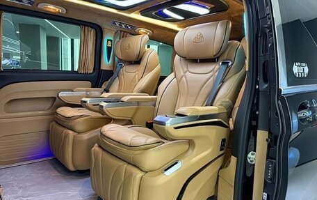 Mercedes-Benz Vito, 2025 год, 5 990 000 рублей, 5 фотография