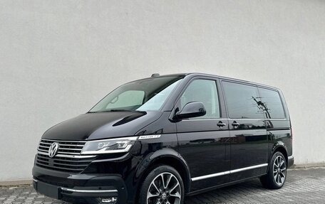 Volkswagen Multivan T6 рестайлинг, 2021 год, 4 000 000 рублей, 3 фотография
