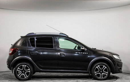 Renault Sandero II рестайлинг, 2017 год, 899 000 рублей, 4 фотография