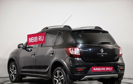 Renault Sandero II рестайлинг, 2017 год, 899 000 рублей, 7 фотография