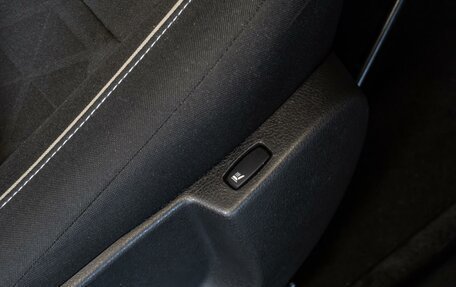 Renault Sandero II рестайлинг, 2019 год, 1 345 000 рублей, 28 фотография