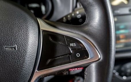 Renault Sandero II рестайлинг, 2019 год, 1 345 000 рублей, 22 фотография