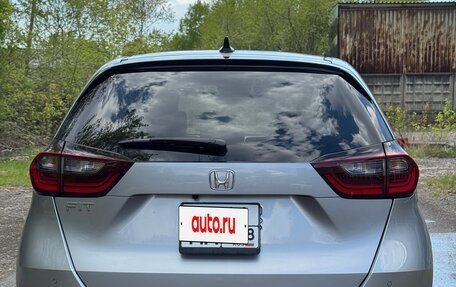 Honda Fit, 2021 год, 1 790 000 рублей, 4 фотография
