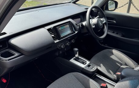 Honda Fit, 2021 год, 1 790 000 рублей, 7 фотография