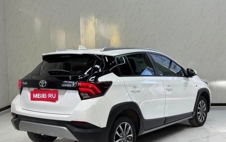 Toyota Yaris XP150 рестайлинг, 2022 год, 1 040 000 рублей, 6 фотография