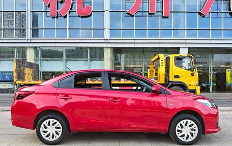 Toyota Vios III, 2022 год, 1 070 000 рублей, 6 фотография
