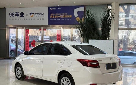 Toyota Vios III, 2022 год, 1 050 000 рублей, 4 фотография