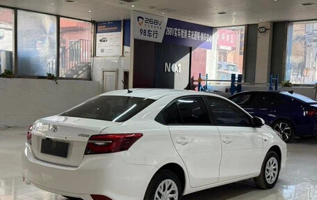 Toyota Vios III, 2022 год, 1 050 000 рублей, 6 фотография