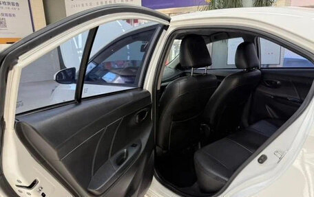 Toyota Vios III, 2022 год, 1 050 000 рублей, 14 фотография