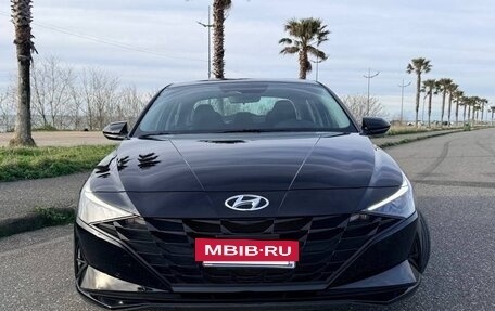 Hyundai Elantra, 2022 год, 2 200 007 рублей, 7 фотография