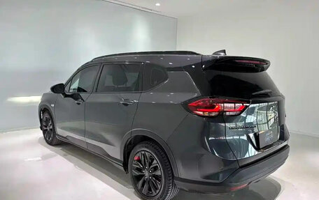 Chevrolet Orlando, 2022 год, 1 325 000 рублей, 6 фотография
