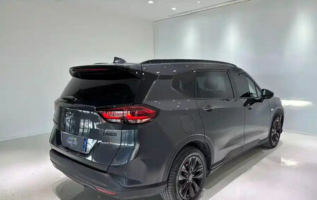 Chevrolet Orlando, 2022 год, 1 325 000 рублей, 4 фотография