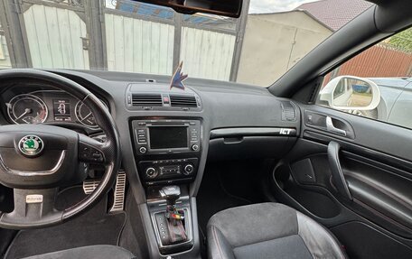 Skoda Octavia RS, 2012 год, 1 100 000 рублей, 13 фотография