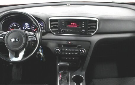 KIA Sportage IV рестайлинг, 2019 год, 2 150 000 рублей, 9 фотография