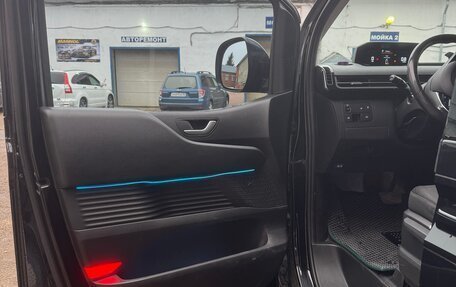 Hyundai Staria, 2021 год, 4 250 000 рублей, 10 фотография